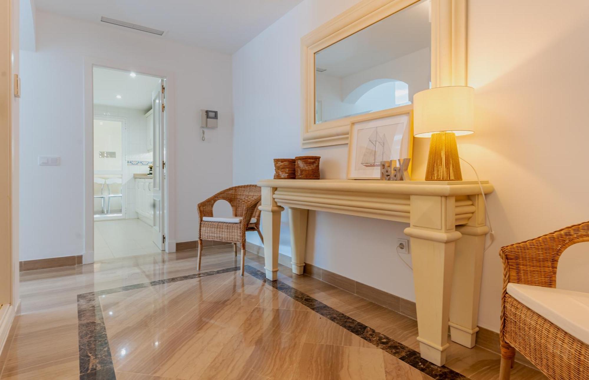 Elviria Relax Garden House Apartment