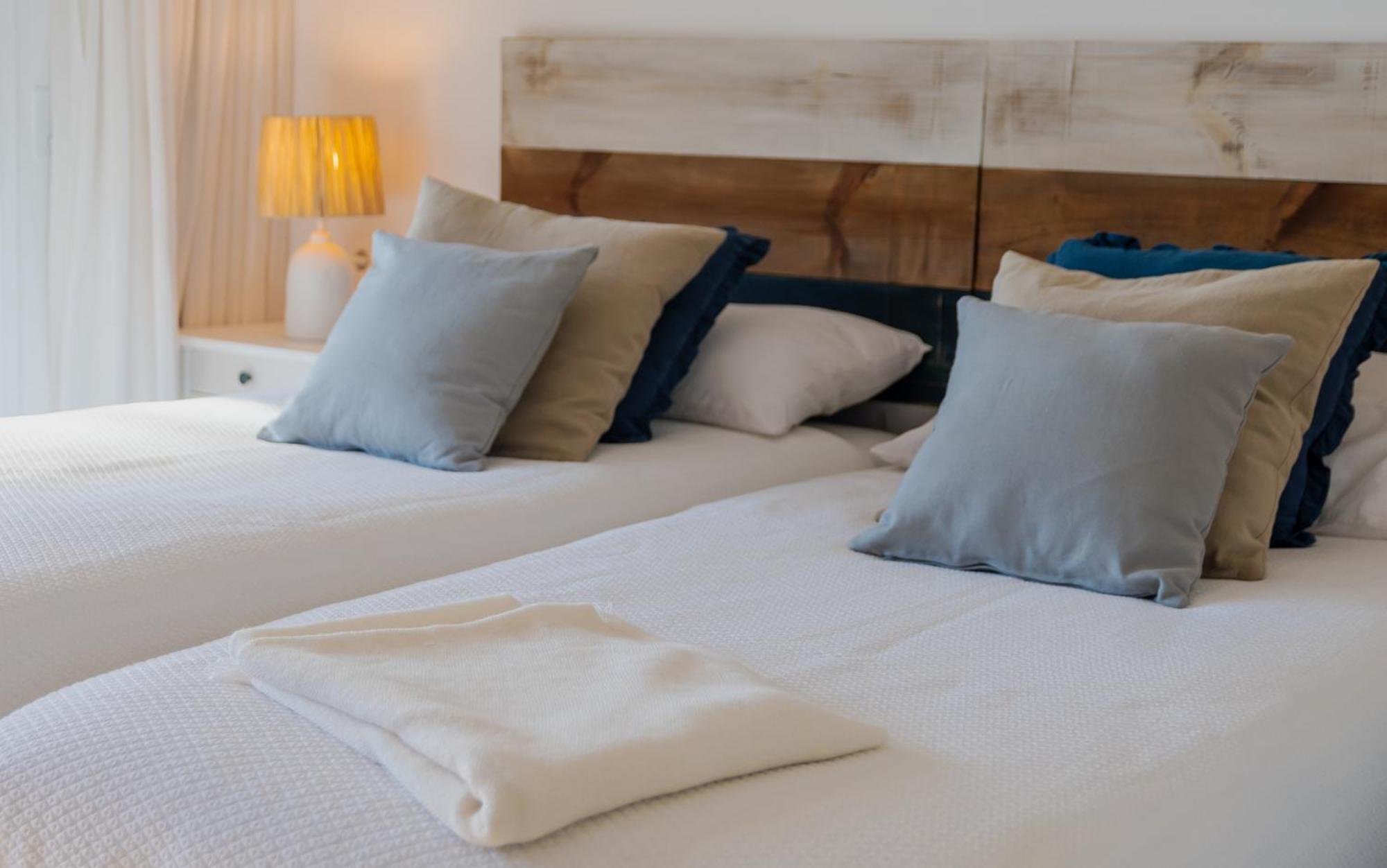 Elviria Relax Garden House
